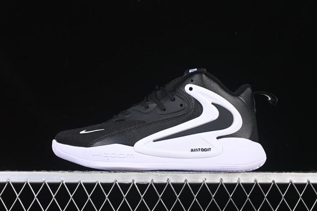 ZOOM HYPERSET 2 SE WHITE/BLACK · FQ7070-001, photo 1