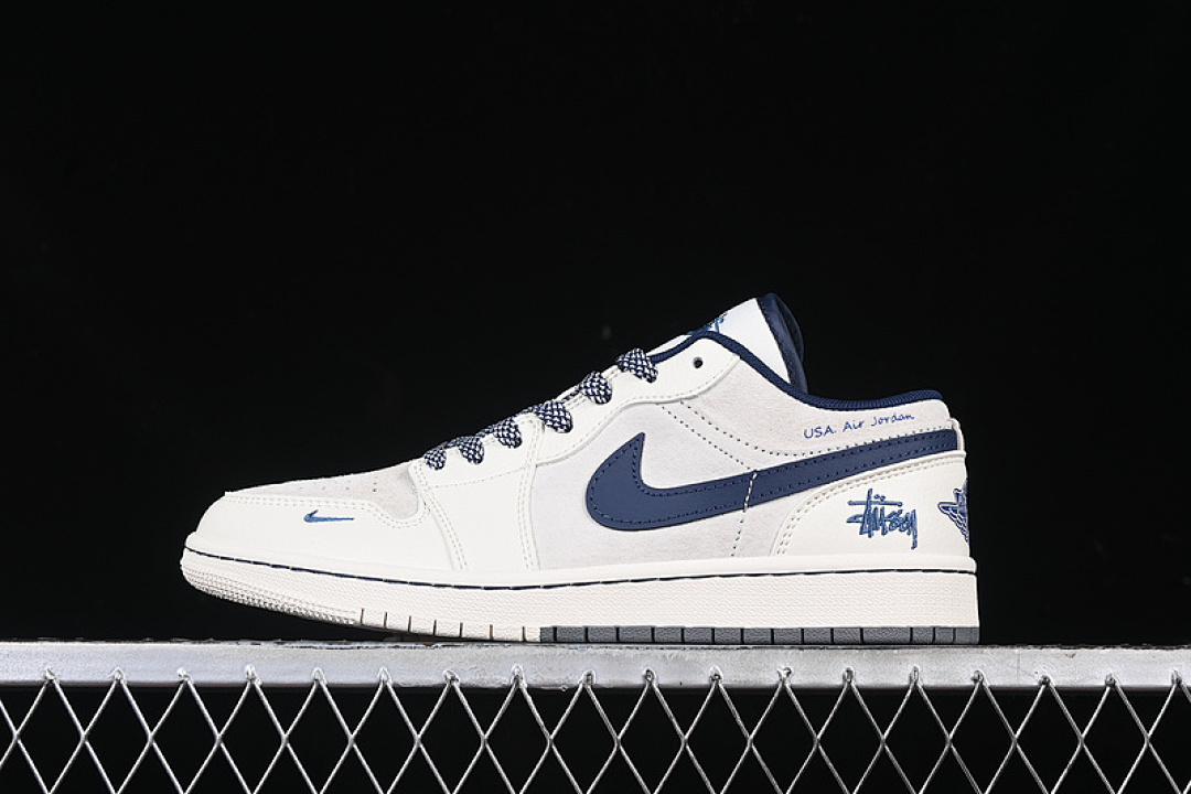 Jordan AIR Jordan 1 LOW WHITE/GREY/BLUE · SJ9950-046, photo 1