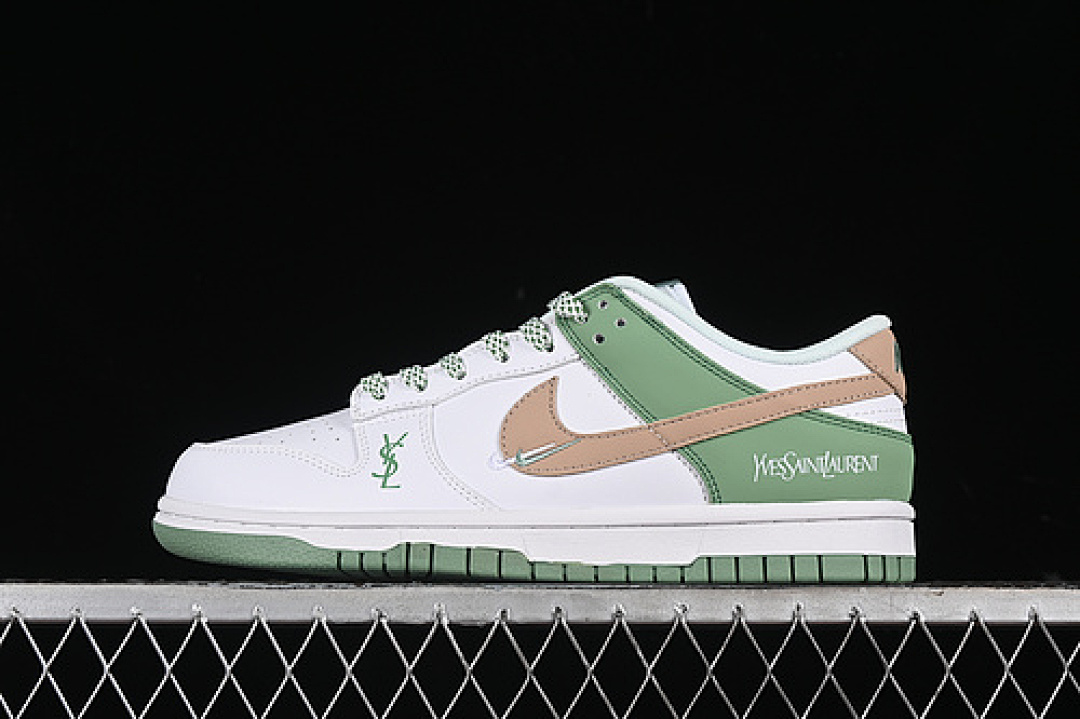 Unbranded [GF2409-169]-[SB DUNK LOW WHITE/GREEN/BROWN]-[WOMAN:36-39]-[MAN:40-45], photo 1