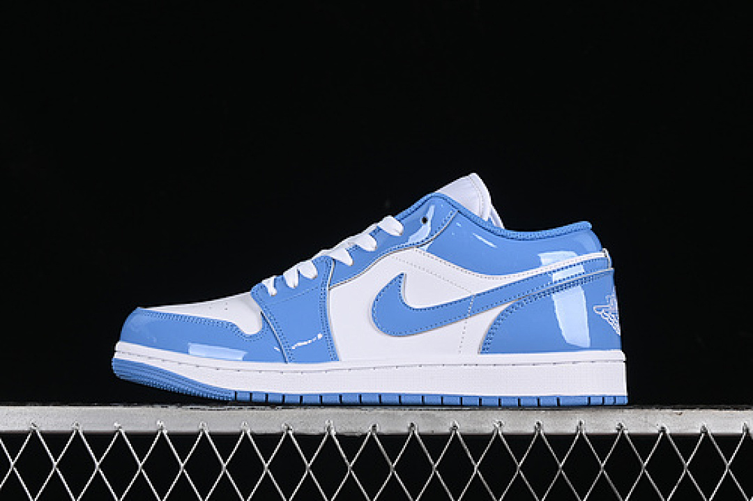 Jordan [FZ2138-114]-[AIR JORDAN 1 LOW BLUE/WHITE]-[WOMAN:36-39]-[MAN:40-46], photo 1