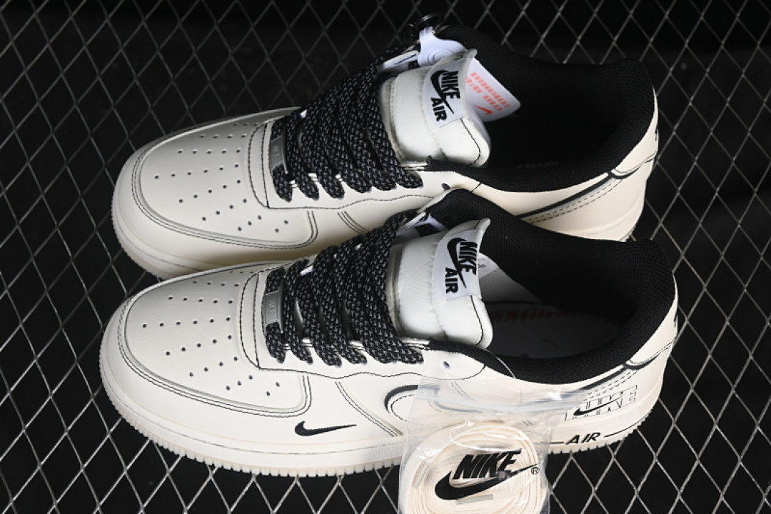 Nike [SM6668-115]-[AIR FORCE 1 07 LOW CASUAL SNEAKERS BLACK/WHITE]-[WOMAN:36-39]-[MAN:40-45] - Image 10