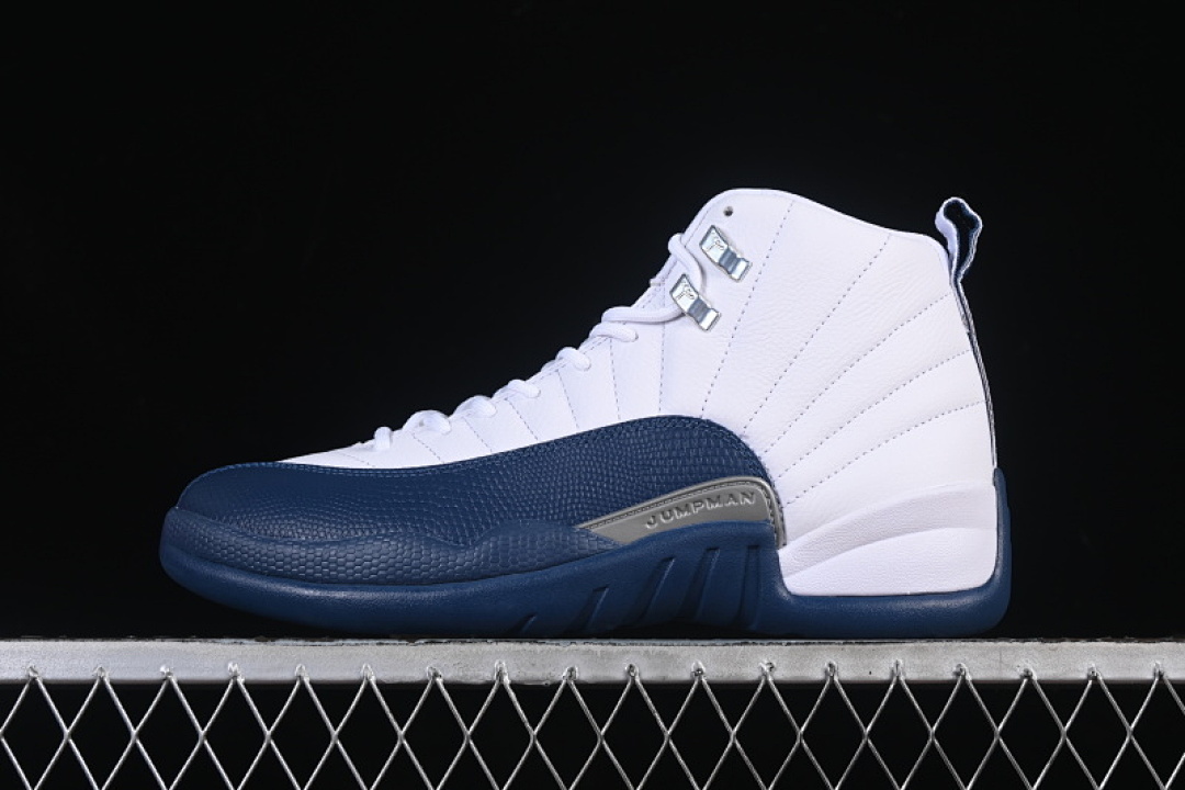 Jordan [CT8013-114]-[AIR JORDAN 12 RETRO WHITE/FRENCH BLUE-METALLIC SILVER-VARSITY RED]-[MAN:40-48.5], photo 1