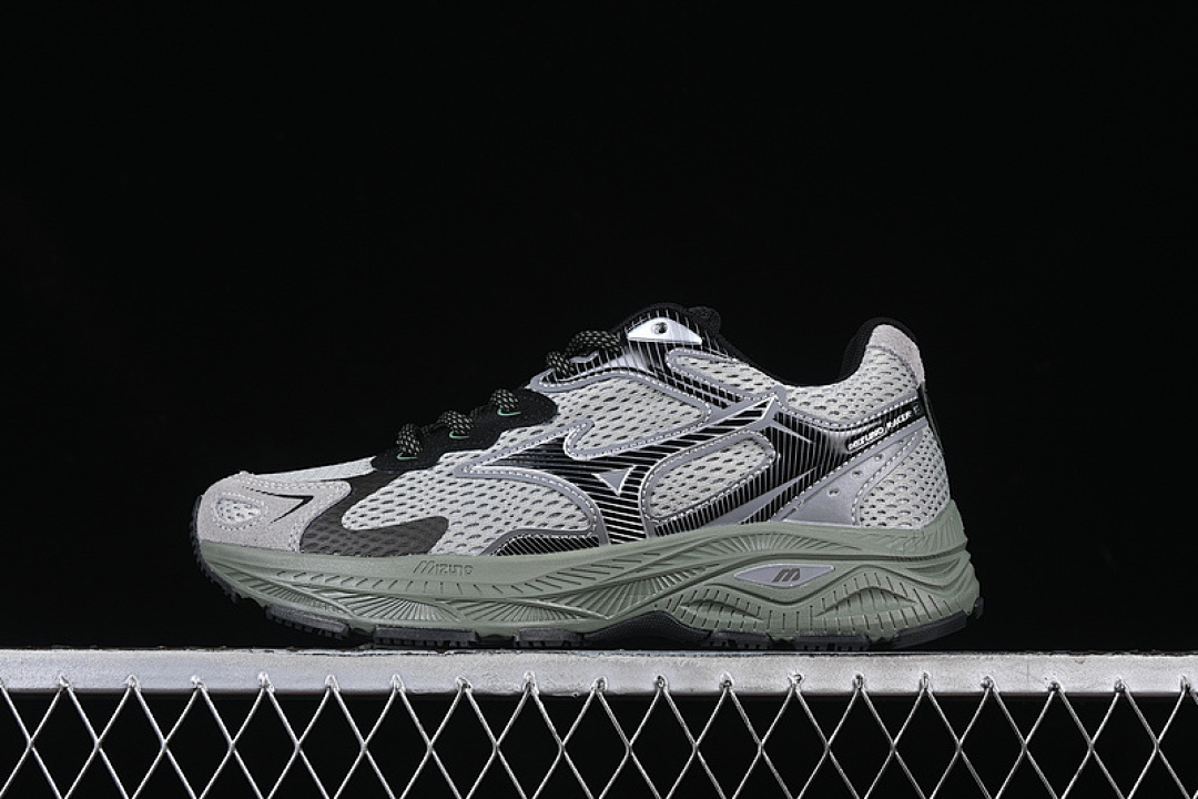 Mizuno Mizuno RACER S OARISM GREY/BLACK/SILVER · D1GH223513, photo 1