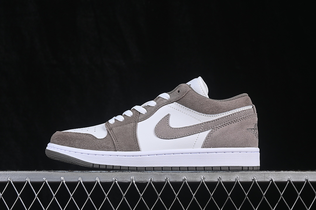 AIR Jordan 1 LOW AJ1 BASKETBALL SHOES GREY/WHITE · 553558-046, photo 1