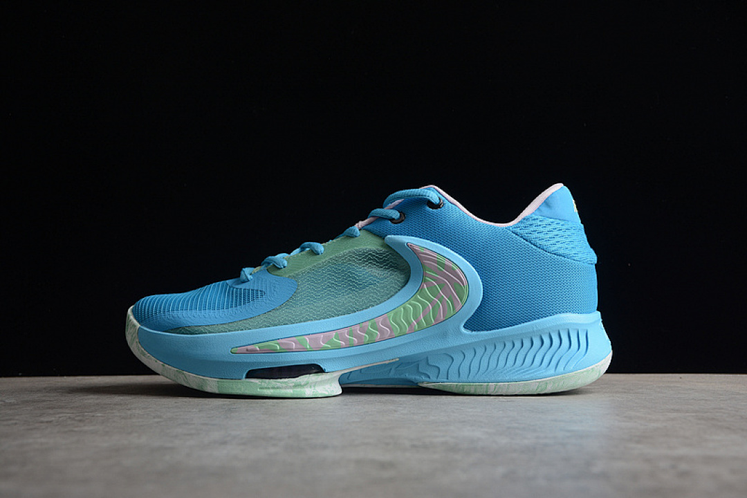 ZOOM FREAK 4 LASER BLUE/LILAC-LIGHT MENTA · DJ6149-404, photo 1