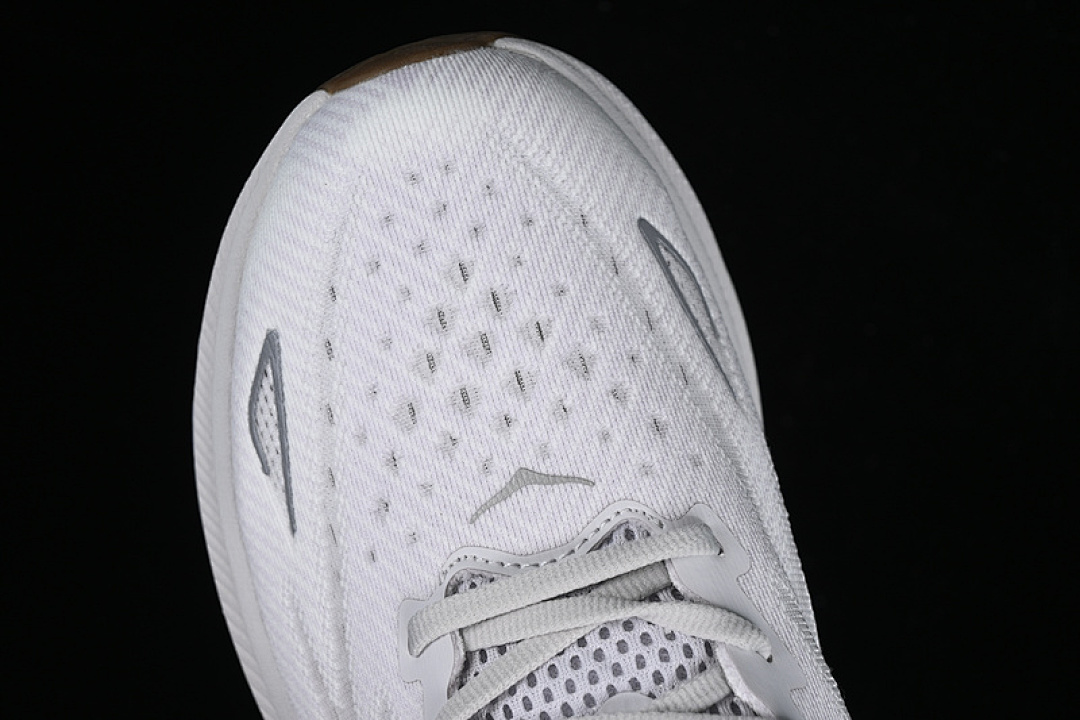 On Running [1127895 NCWT]-[HOKA ONE CLIFTON 9 WHITE/GREY/SILVER]-[WOMAN:36-39]-[MAN:40-45] - Image 10