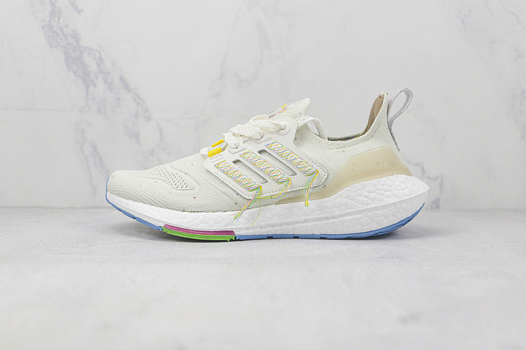 Unbranded [HQ3731]-[ULTRA BOOST 22 CONSORTIUM SHOES CLOUD WHITE/BEIGE/BLUE]-[MAN:39-48], photo 1