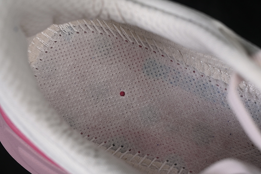 On Running [1162012 VCH]-[BONDI 9 FUNCTIONAL SHOCK ABSORBING SHOES PINK/PURPLE]-[WOMAN:36-39]-[MAN:40-41] - Image 4