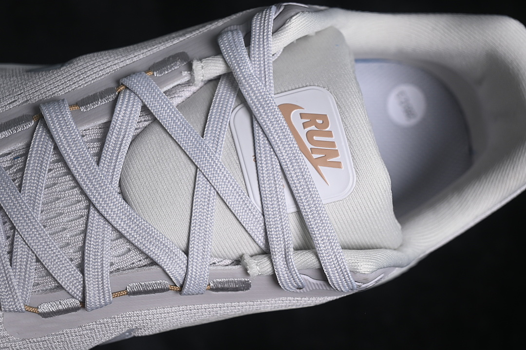 Nike [HM6803-009]-[AIR ZOOM VOMERO 18 CASUAL RUNNING SHOES GREY/WHITE]-[WOMAN:36-39]-[MAN:40-46] - Image 8