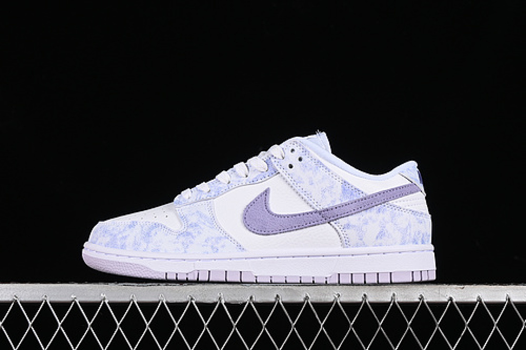 Purple [DM9467-500]-[SB DUNK LOW PRM PURPLE PULSE/WHITE]-[WOMAN:36-39]-[MAN:40-46], photo 1