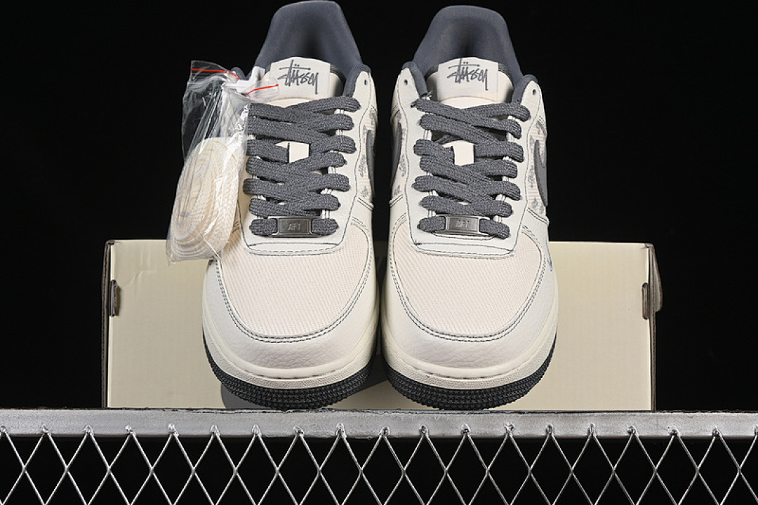 Nike [BZ6808-101]-[AIR FORCE 1 07 LOW WHITE/GREY]-[WOMAN:36-39]-[MAN:40-45] - Image 13