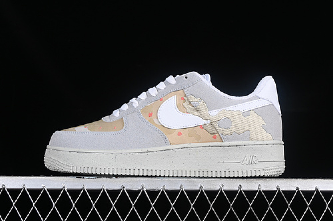 Nike Nike AIR FORCE 1 07 LOW DESERT CAMO PHOTON DUST/TEAM ORANGE/GRAIN/PHOTON DUST · DD1175-001, photo 1