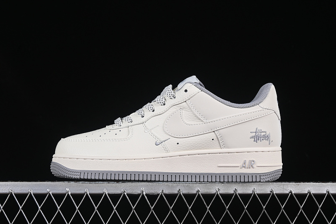 Nike [XZ6188-712]-[AIR FORCE 1 07 LOW WHITE/GREY]-[WOMAN:36-39]-[MAN:40-45] - Image 2