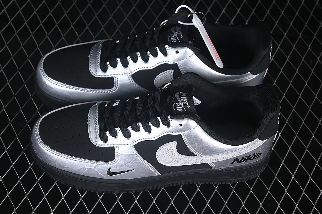 Nike [RJ1988-008]-[AIR FORCE 1 07 LOW CASUAL SNEAKERS SILVER/BLACK]-[WOMAN:36-39]-[MAN:40-45] - Image 10