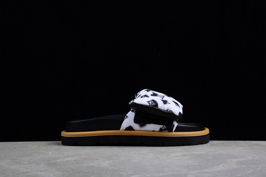Louis Vuitton [L*V FRONTROW SNEAKERS BLACK/BLACK/WHITE]-[WOMAN:35-40] - Image 9