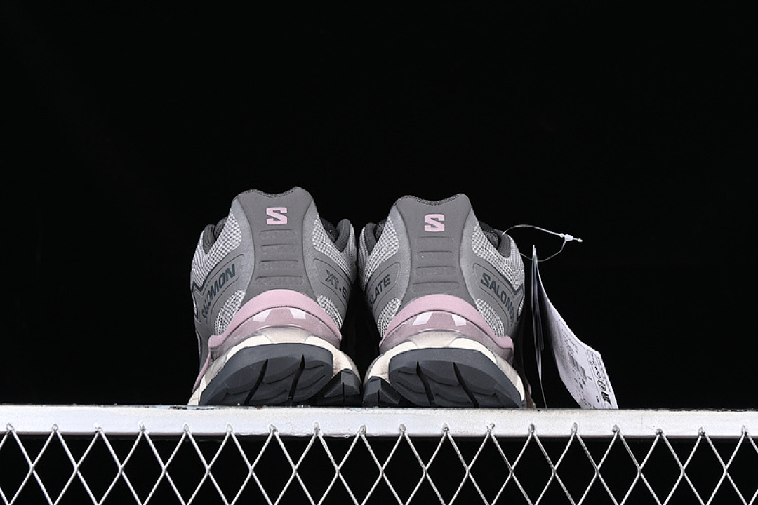 On Running [471328-28]-[XT SLATE FOR WOOD OUTDOOR OFF ROADING GREY/PINK]-[WOMAN:36-39]-[MAN:40-47] - Image 13