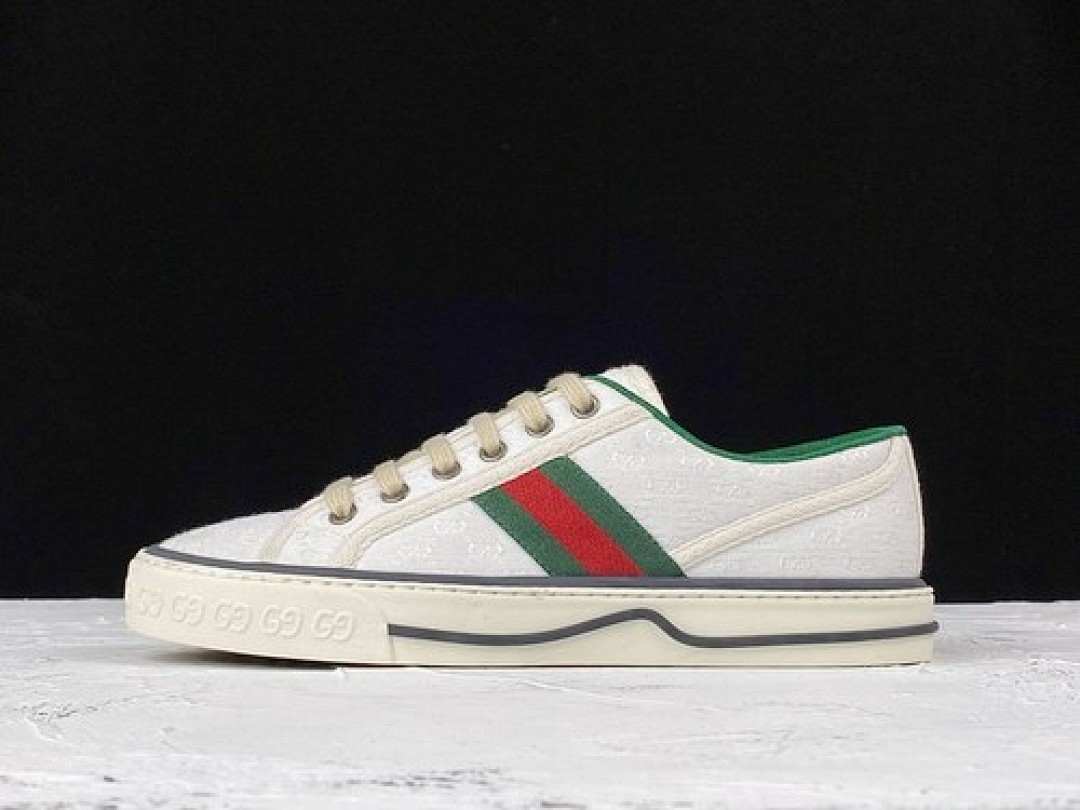 Gucci Gucci [ ACE EMBROIDERED LOW-TOP SNEAKER WHITE/GREEN/RED]-[WOMAN:35-39]-[MAN:40-44], photo 1