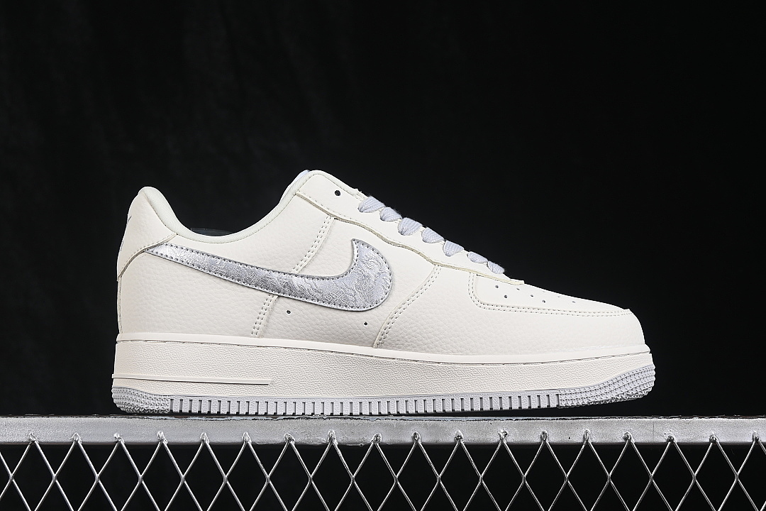 Nike [DW8806-013]-[AIR FORCE 1 07 LOW CASUAL SNEAKERS WHITE/GREY/WHITE]-[WOMAN:36-39]-[MAN:40-45] - Image 16