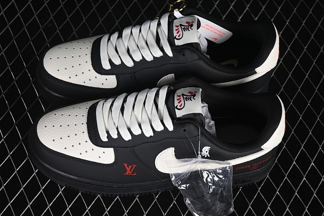 Nike [FV3694-104]-[AIR FORCE 1 07 LOW BLACK/WHITE/BLACK]-[WOMAN:36-39]-[MAN:40-45] - Image 11