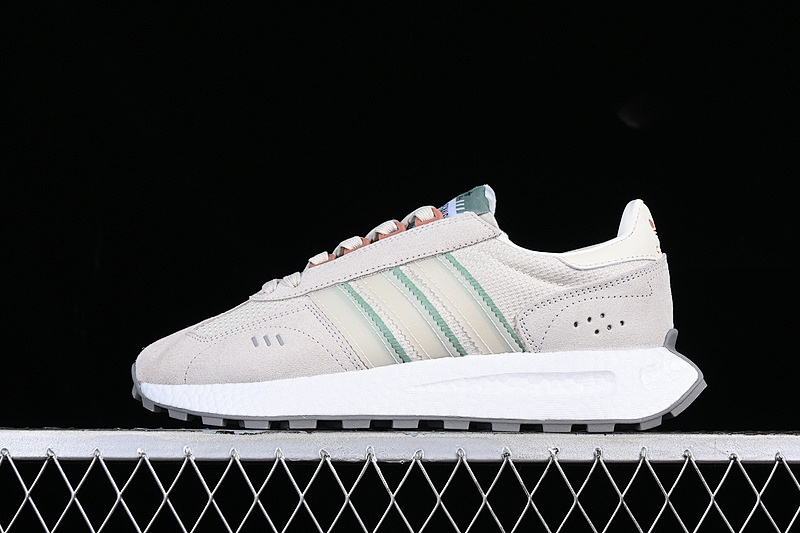 Adidas Adidas RETROPY E5 WHITE/GREY/GREEN · IG3400, photo 1