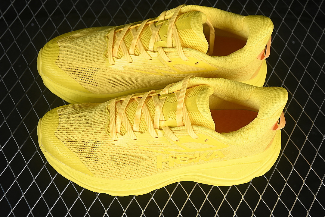 Chanel [1168716-ENL]-[CHALLENGER 8 HIGH-TOP RUNNING SHOES YELLOW/YELLOW]-[MAN:40-45] - Image 11