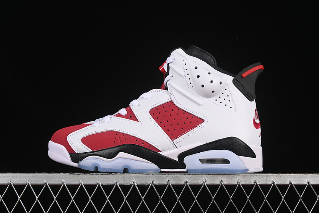 Jordan [CT8529-106]-[AIR JORDAN CARMINE WHITE/BLACK/CARMINE]-[MAN:40-47.5], photo 1