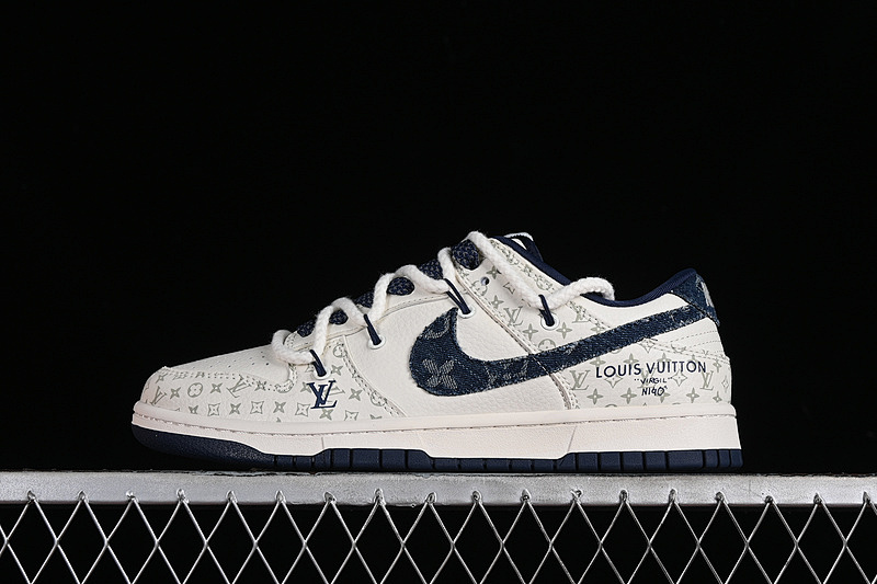 Nike SB DUNK LOW L*V WHITE/BLUE/GREY · SJ2068-249, photo 1