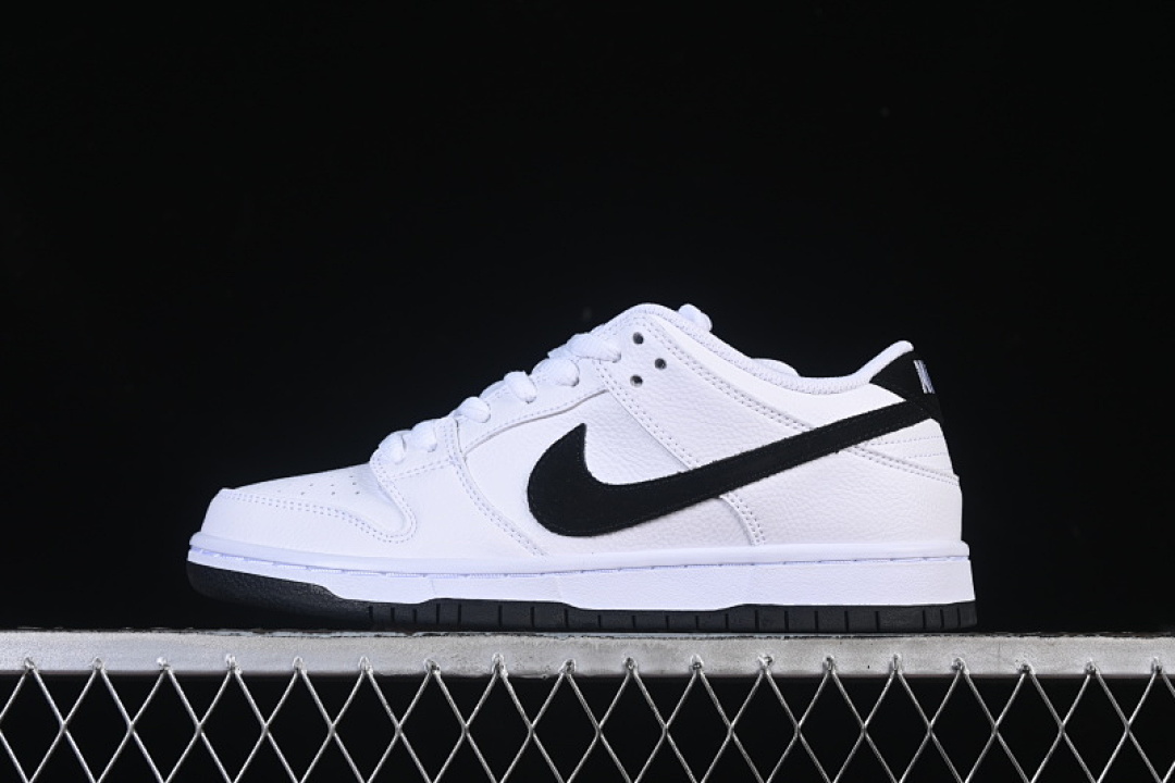 Unbranded [HF3704-100]-[SB DUNK LOW WHITE/BLACK]-[WOMAN:36-39]-[MAN:40-46], photo 1
