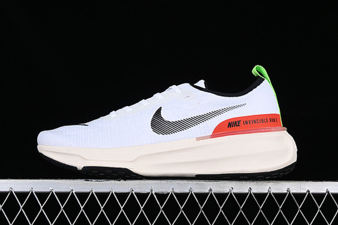 Unbranded [FJ1046-100]-[ZOOM X INVINCIBLE RUN FK 3 WHITE/BLACK/RED/GREEN]-[WOMAN:36-39]-[MAN:40-45], photo 1