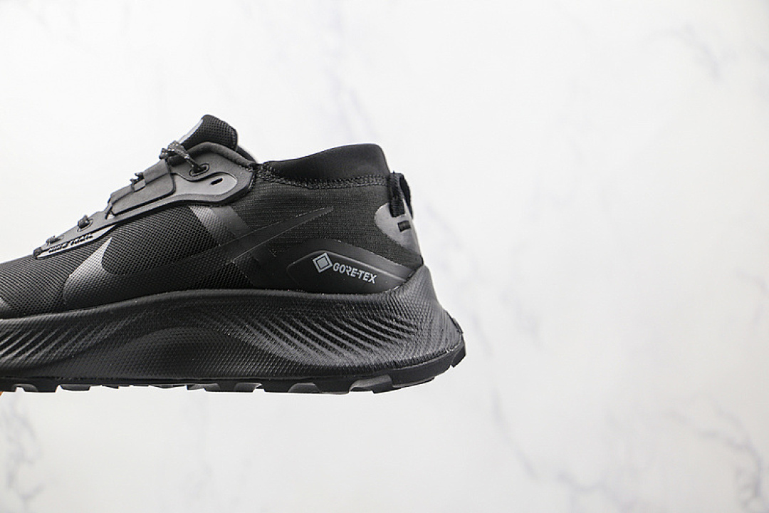 Nike [DC8793-001]-[PEGASUS TRAIL 3 GTX TRIPLE BLACK/BLACK/BLACK]-[WOMAN:36-39]-[MAN:40-45] - Image 3
