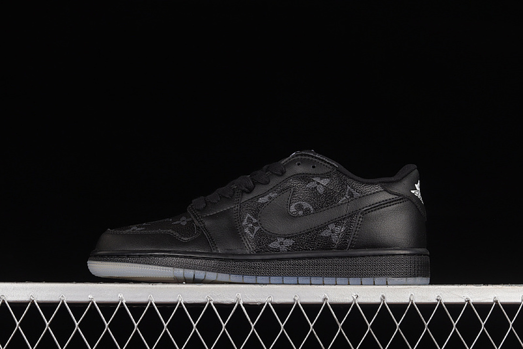 Jordan [CQ4277-003]-[L*V X AIR JORDAN 1 LOW BLACK/BLACK/BLACK]-[WOMAN:36-39]-[MAN:40-46], photo 1