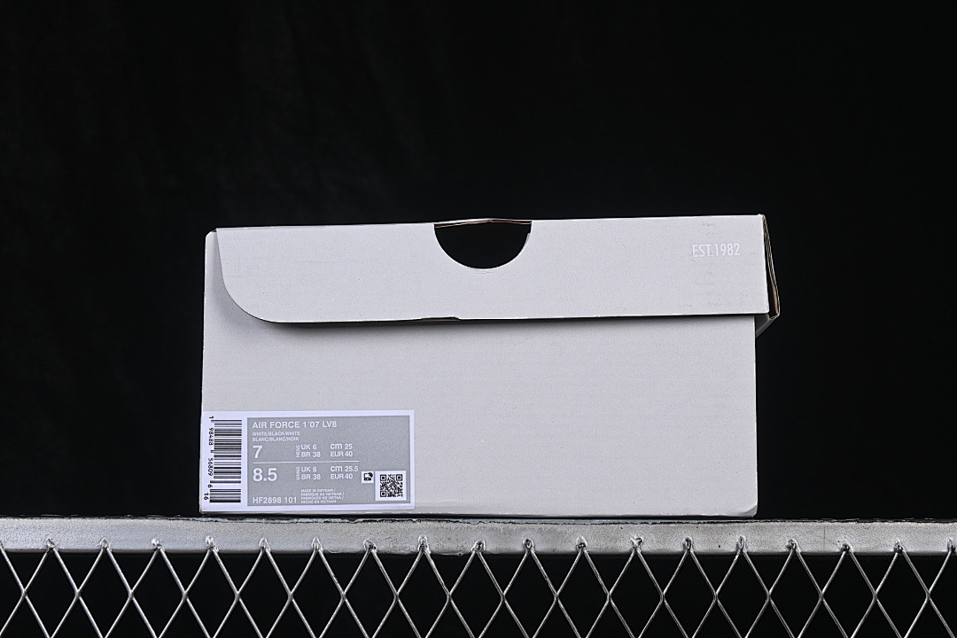 Nike [HF2898-101]-[AIR FORCE 1'07 LOW CASUAL SNEAKERS BLACK/WHITE]-[WOMAN:36-39]-[MAN:40-45] - Image 11