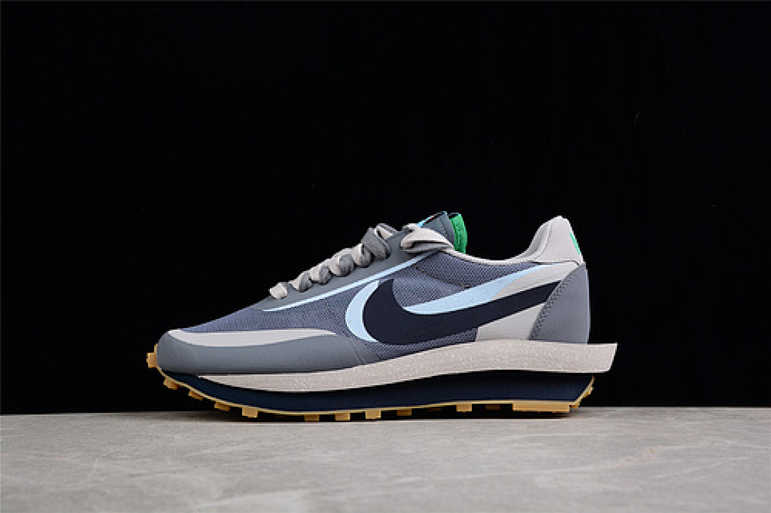Sacai [DH3114-001]-[SACAI X CLOT LDWAFFLE KISS OF DEATH 2 NEUTRAL GREY/OBSIDIAN/COOL (GREY]), photo 1