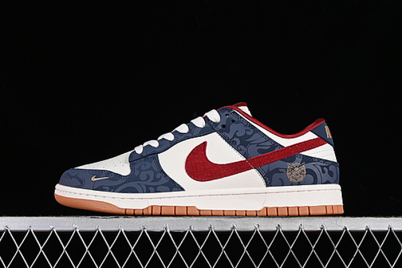 Nike SB DUNK LOW YEAR OF THE DRAGON WHITE/RED/BLUE · DQ1098-365, photo 1