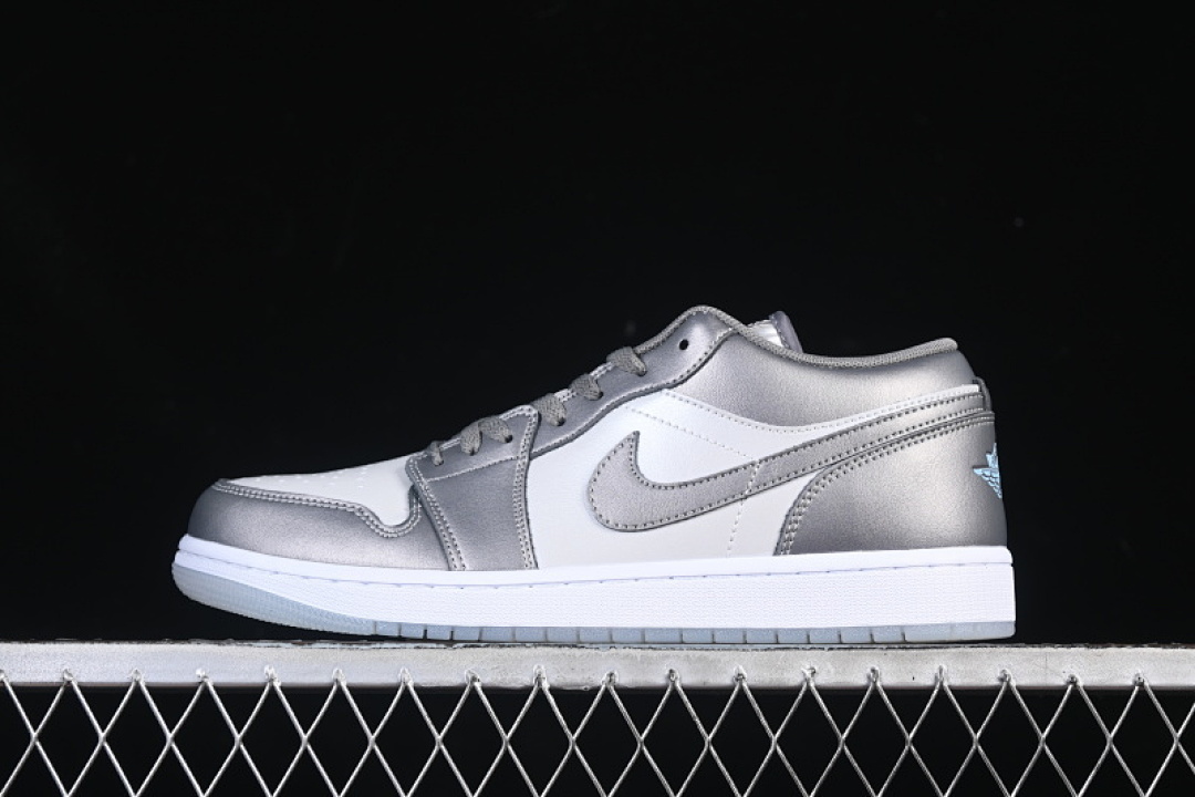 Jordan [HV4398-014]-[JORDAN 1 LOW SE FLAT PEWTER/PHOTON DUST/WHITE/BLUE CHILL]-[MAN:36-39]-[MAN:40-46], photo 1