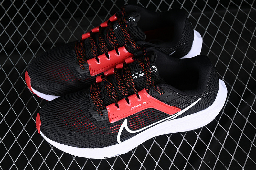 Nike [DV3853-003]-[AIR ZOOM PEGASUS 40 BLACK/LIGHT CRIMSON/WHITE]-[MAN:39-45] - Image 10