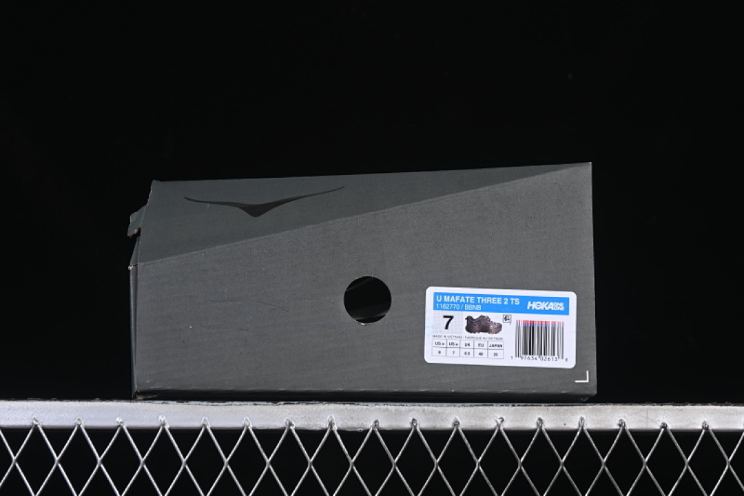 Hoka [1172370 BBNB]-[HOKA MAFATE THREE 2 BLACK/GREY]-[WOMAN:36-39]-[MAN:40-45] - Image 12