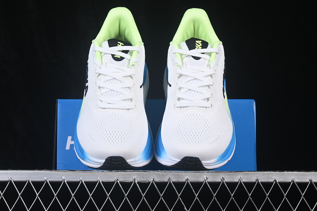 On Running [1176572 FLCK]-[ONE CLIFTON 11 BREATHABLE RUNNING SHOES BLUE/WHITE]-[WOMAN:36-39]-[MAN:40-46] - Image 12