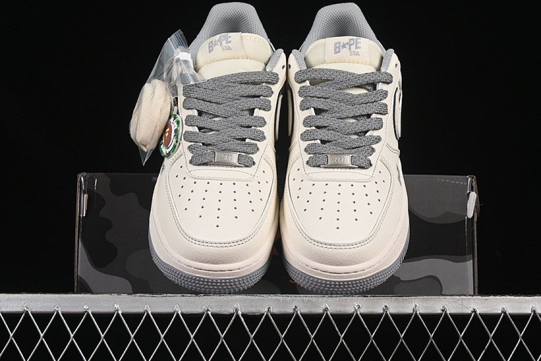 Nike [HH7518-065]-[AIR FORCE 1 07 LOW BAPE WHITE/GREY]-[WOMAN:36-39]-[MAN:40-45] - Image 13