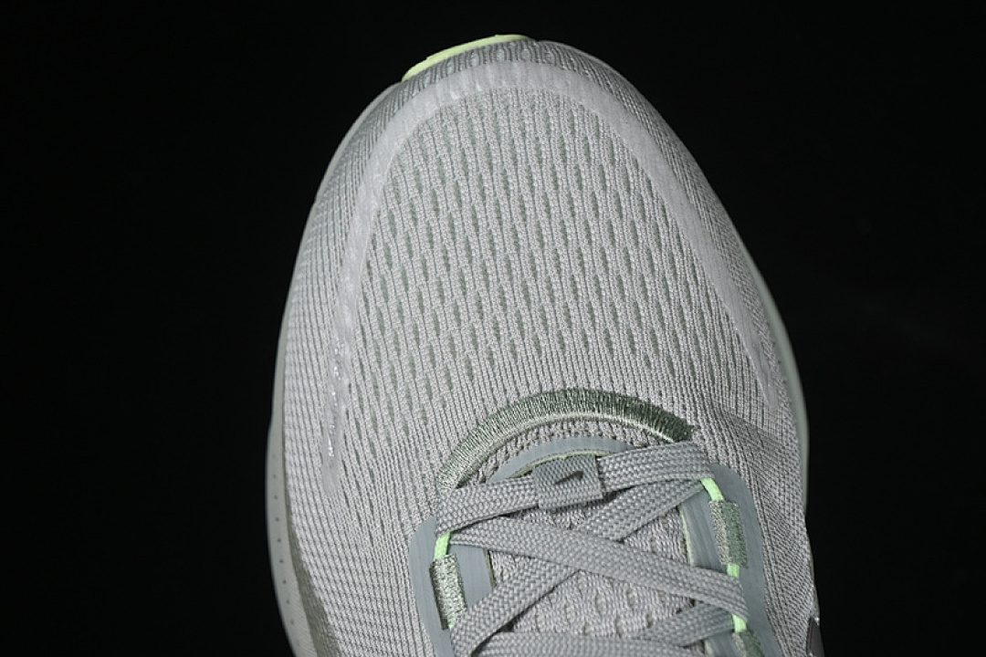 Nike [HM6803-002]-[AIR ZOOM VOMERO 18 LIGHT SILVER/BARELY VOLT/DUSTY OLIVE/COLLEGE GREY]-[36-46] - Image 10