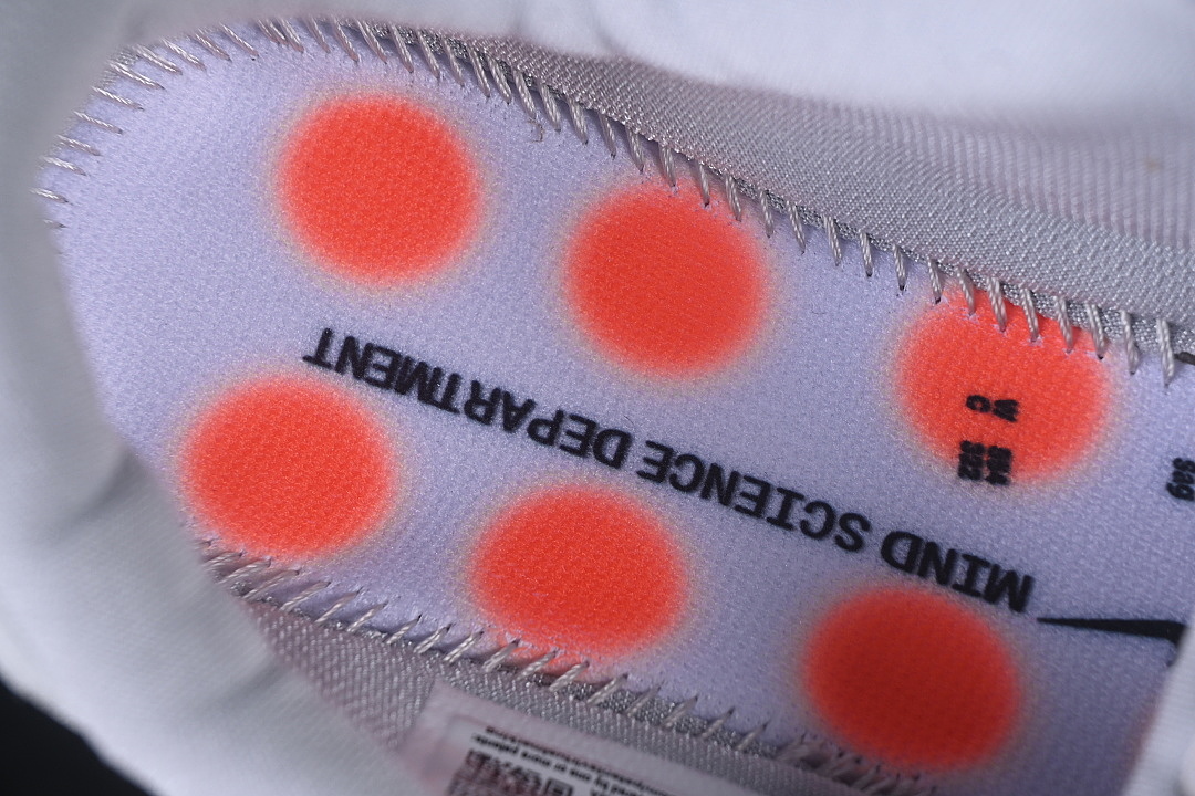 Unbranded [HQ4308-003]-[NEUROSCIENCE FOOT MASSAGE SHOES LIGHT GRAY/GREY]-[WOMAN:36-39]-[MAN:40-46] - Image 3