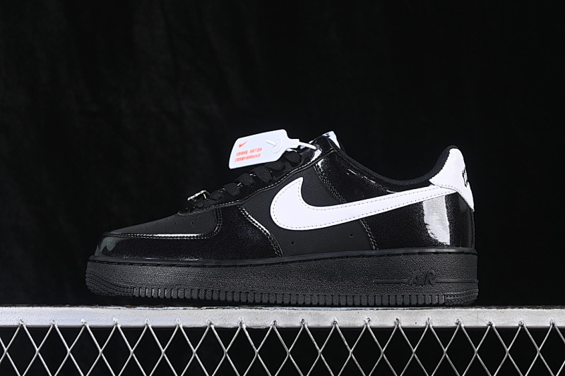 Nike Nike AIR FORCE 1 07 LOW CASUAL SNEAKERS BLACK/WHITE/BLACK · IB6843-001, photo 1