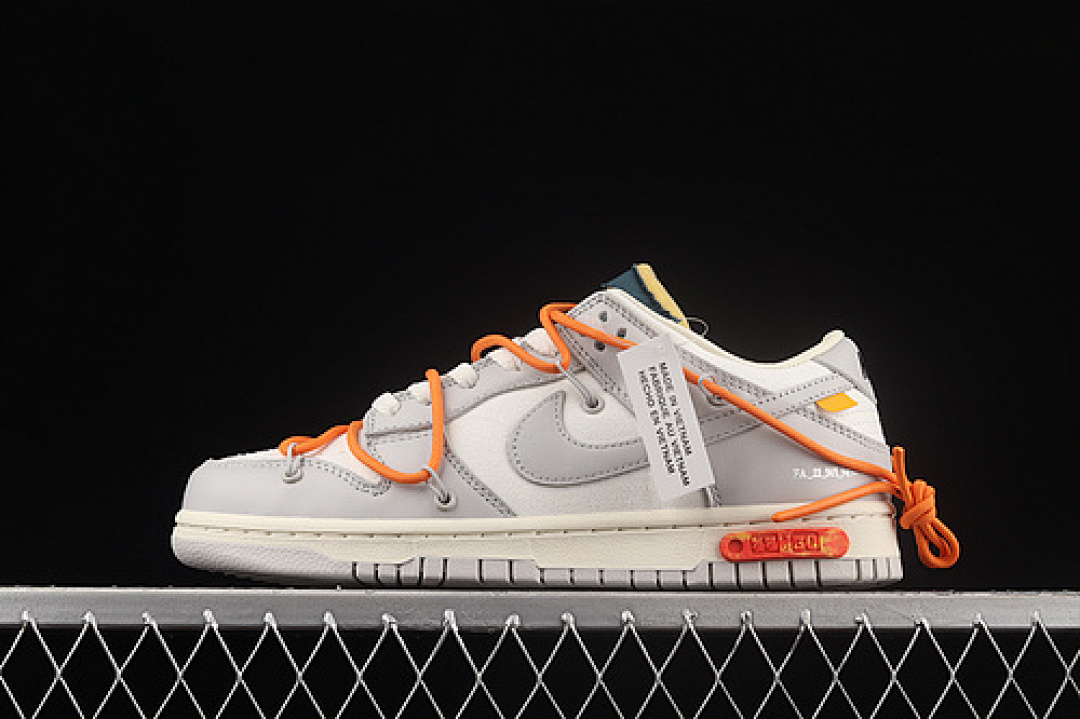 Unbranded [DM1602-104]-[OW X SB DUNK LOW LOT 44 OF 50 SAIL/NEUTRAL GREY/ALPHA ORANGE]-[UNISEX:36-47.5], photo 1