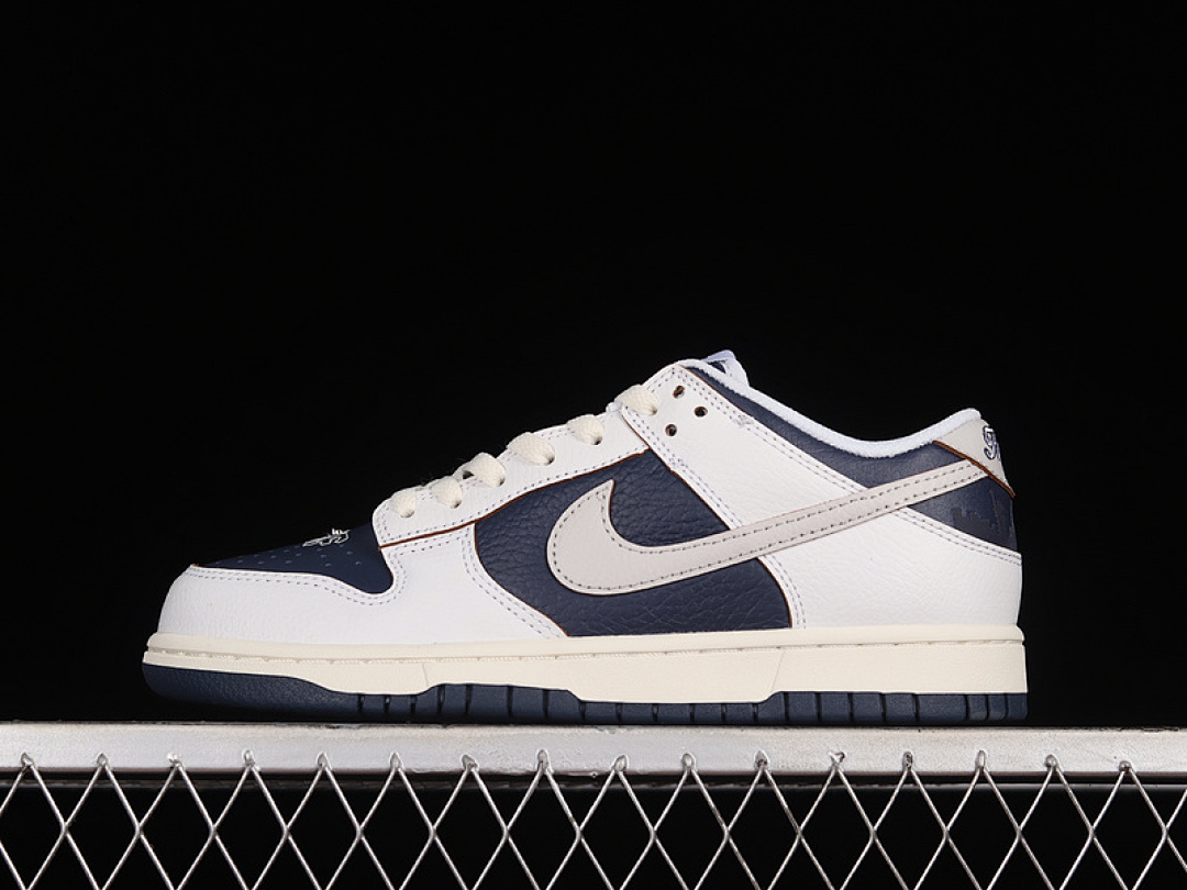HUF Nike DUNK LOW HUF NEW YORK CITY WHITE/NAVY BLUE · FD8775-100, photo 1