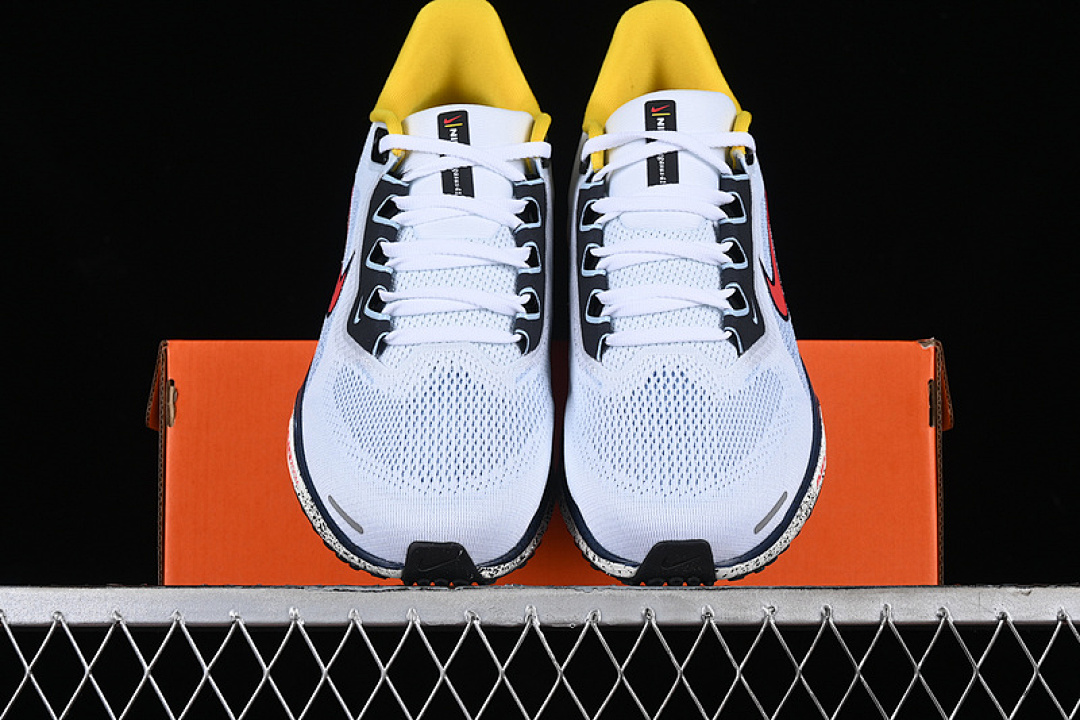 Nike [HJ9068-100]-[AIR ZOOM PEGASUS 41 WHITE/PSYCHIC BLUE/SPEED YELLOW/SPEED RED]-[UNISEX:36-45] - Image 14
