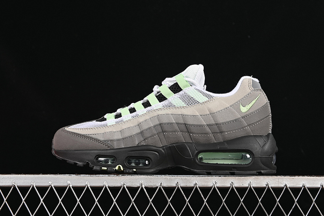 Nike AIR MAX 95 WHITE/GREY/GREEN · CD7495-101, photo 1