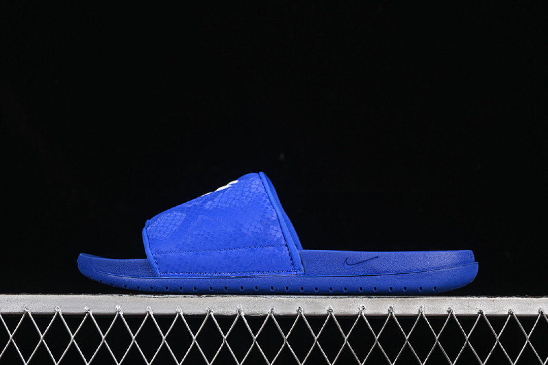 Nike [IF2870-400]-[KOBE OFFCOURT SLIDE HYPER ROYAL ROYAL/WHITE]-[MAN:38.5-48.5] - Image 2