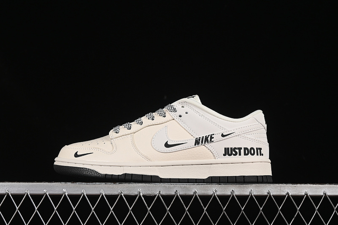 Unbranded [KK1333-043]-[SB DUNK LOW BEIGE/WHITE]-[WOMAN:36-39]-[MAN:40-45], photo 1