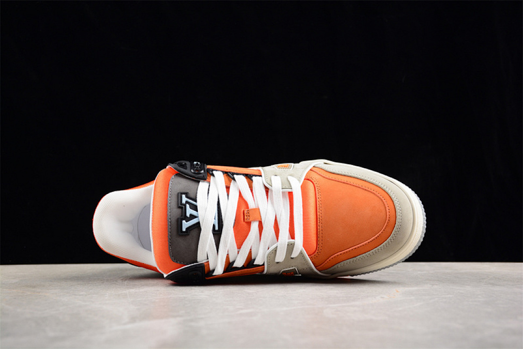 Louis Vuitton [LOUIS VUITTON TRAINER SNEAKER LOW L*V GREY/BLACK/ORANGE]-[WOMAN:35-39]-[MAN:40-45] - Image 13