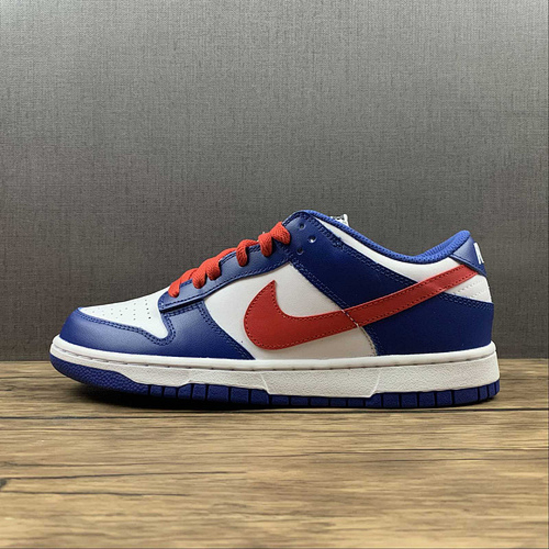 Nike SB DUNK LOW GS WHITE/GAME ROYAL/BLACK/BRIGHT CRIMSON · CW1590-104, photo 1